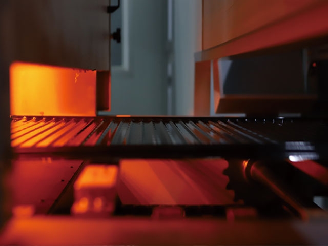 全流道平板集熱器